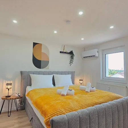 Design-apartments I Europapark I Klimaanlage I Boxspring アパート ラール